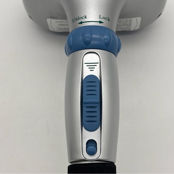 ObusForme TM-MGR-01 Extendable Handheld Massager Tested - Picture 5 of 7